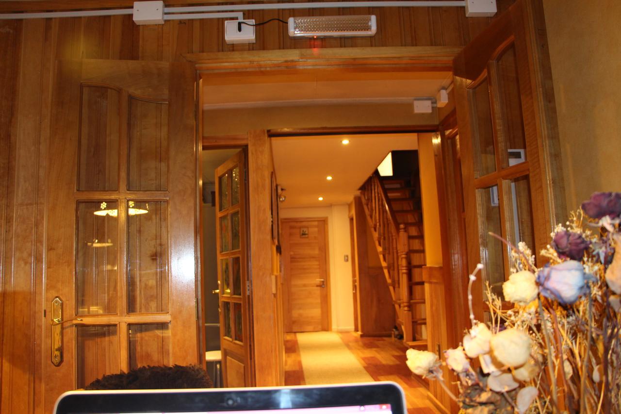 Hostal Fernando De Magalhaes Punta Arenas Eksteriør billede